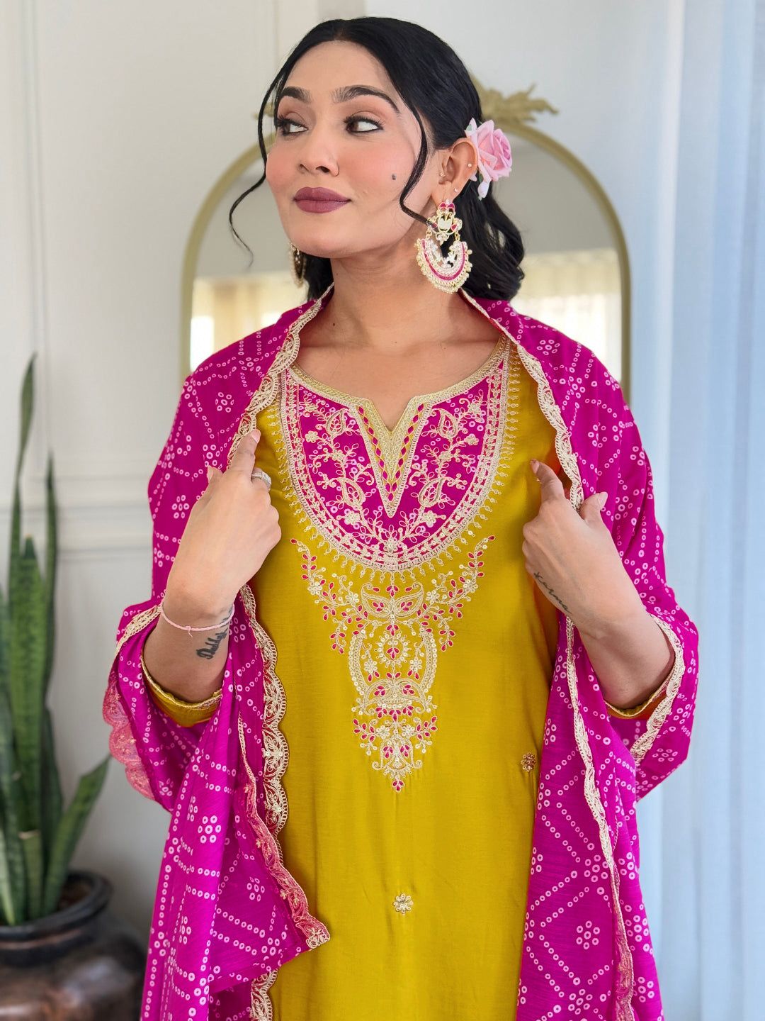 Presenting New Roman Fabric beautiful suit set - Yellow - image_03_47d8207d7536.jpg
